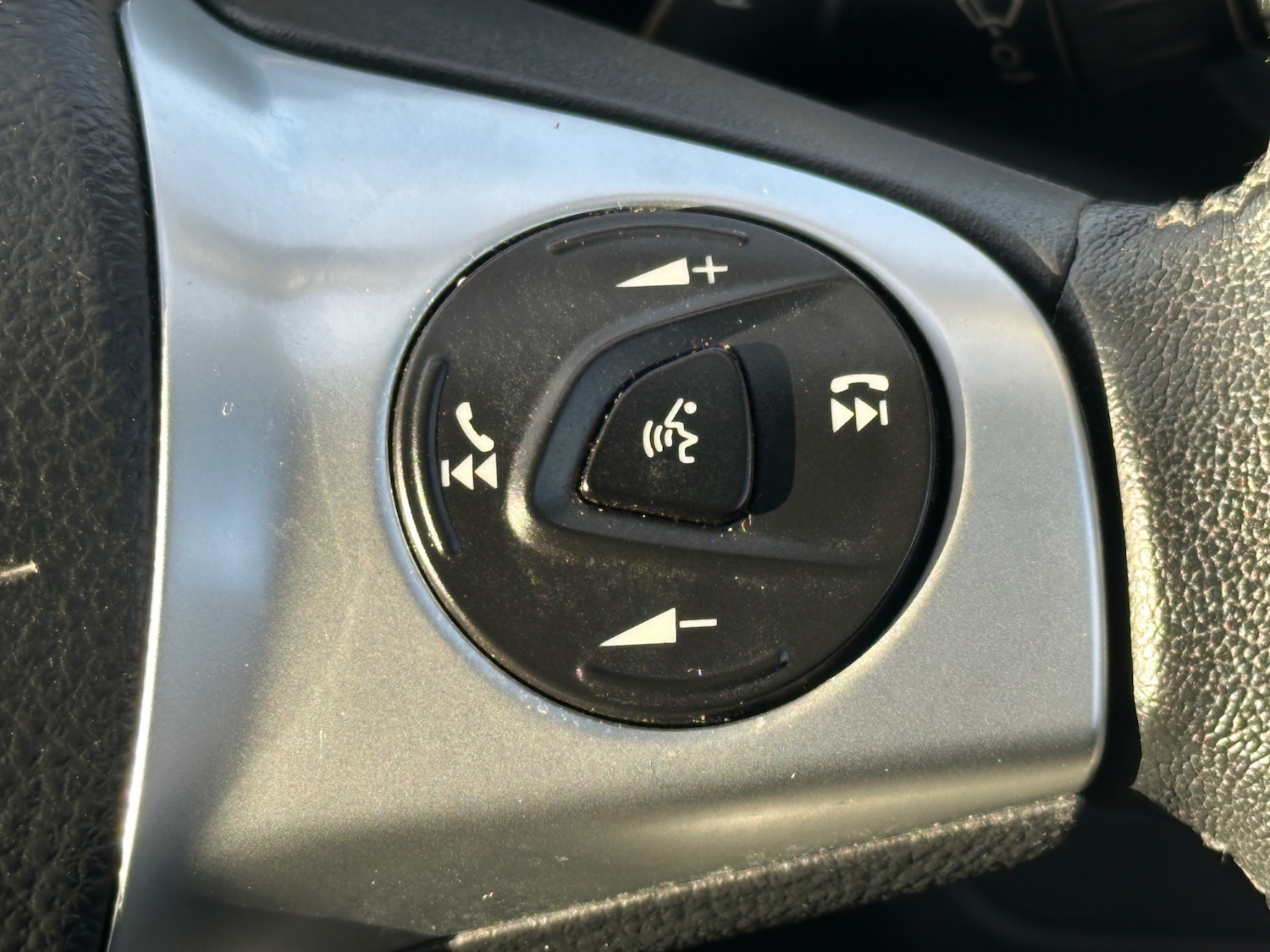 Used Ford Kuga 2014 for sale - 76727070: Photo 43