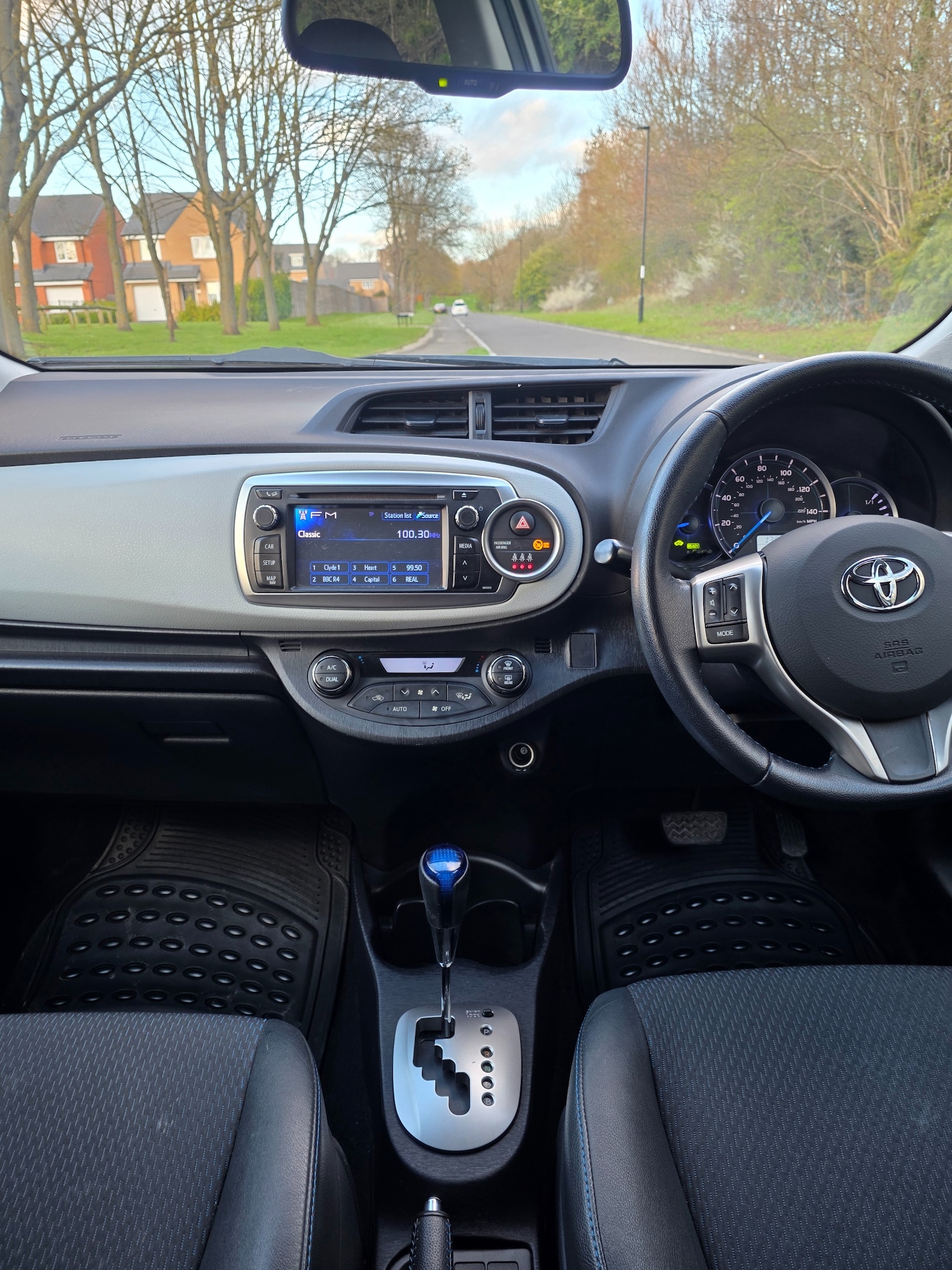 Used Toyota Yaris 2014 for sale - 78102567: Photo 10