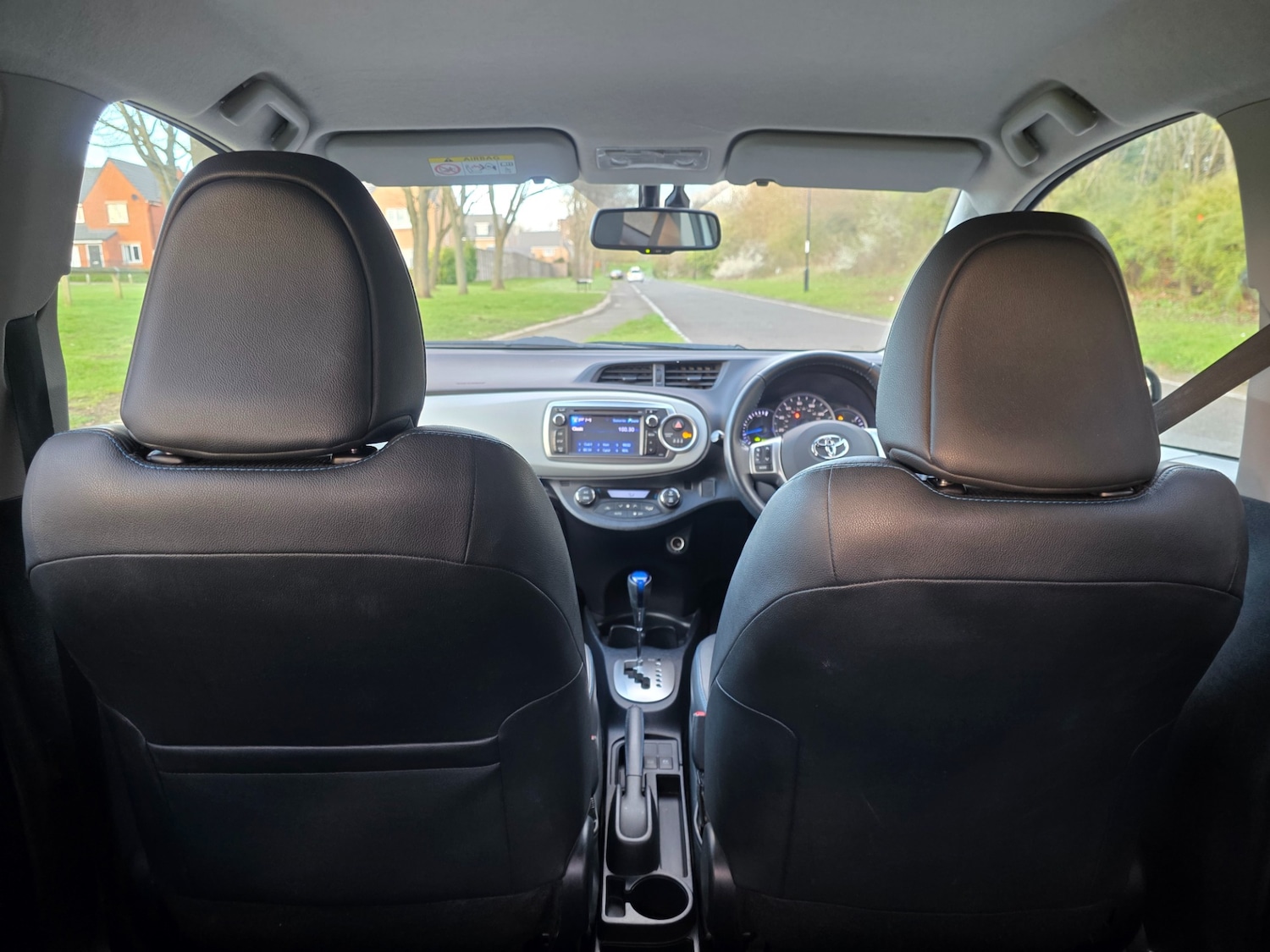 Used Toyota Yaris 2014 for sale - 78102567: Photo 36