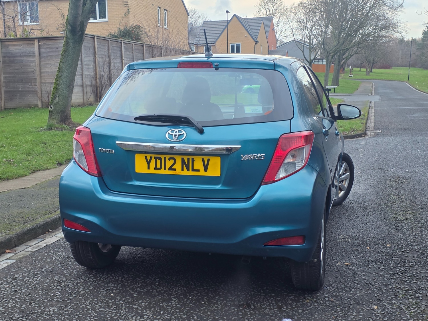 Used Toyota Yaris 2012 for sale - 77292696: Photo 25