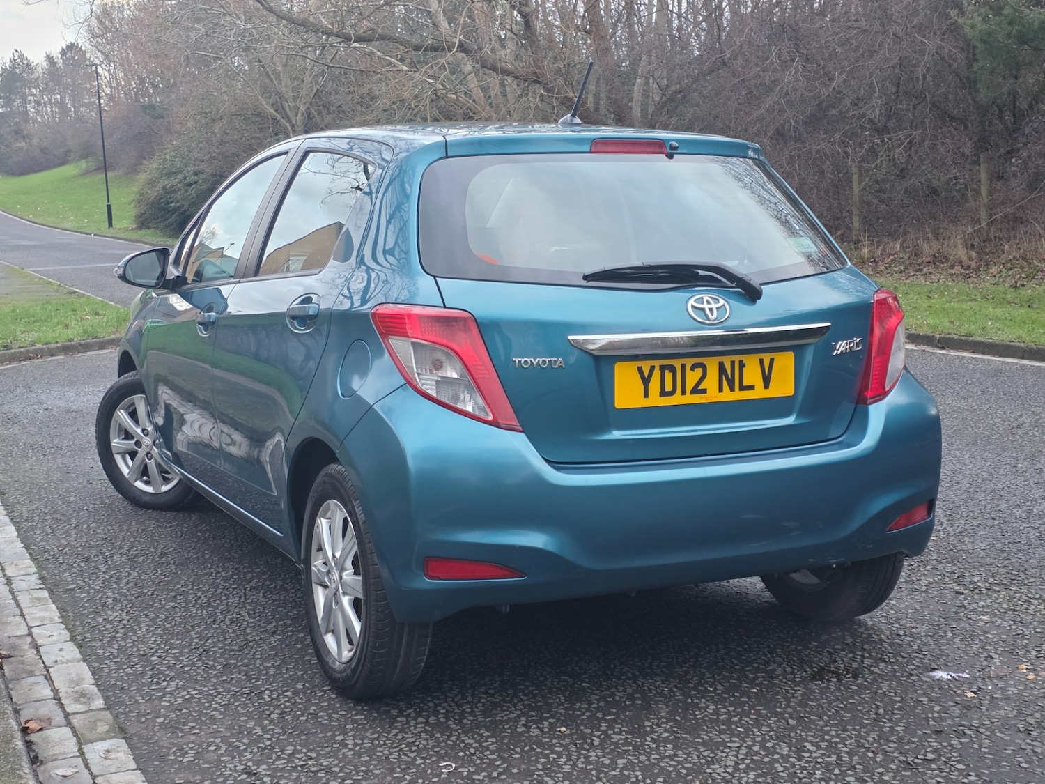 Used Toyota Yaris 2012 for sale - 77292696: Photo 31