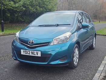 Used Toyota Yaris 2012 for sale - 77292696: Photo