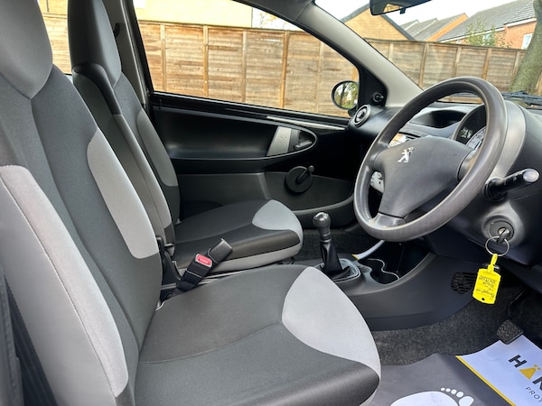 Used Peugeot 107 2013 for sale - 76335258: Photo 30