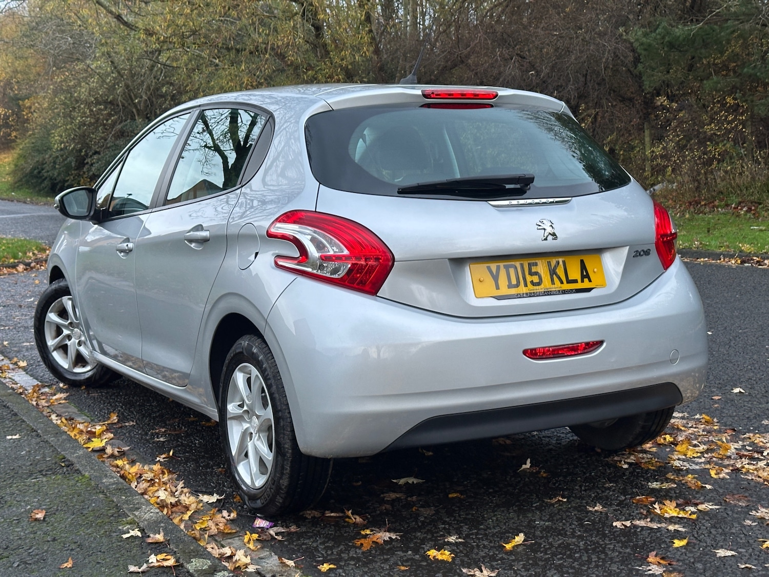 Used Peugeot 208 2015 for sale - 76563912: Photo 24