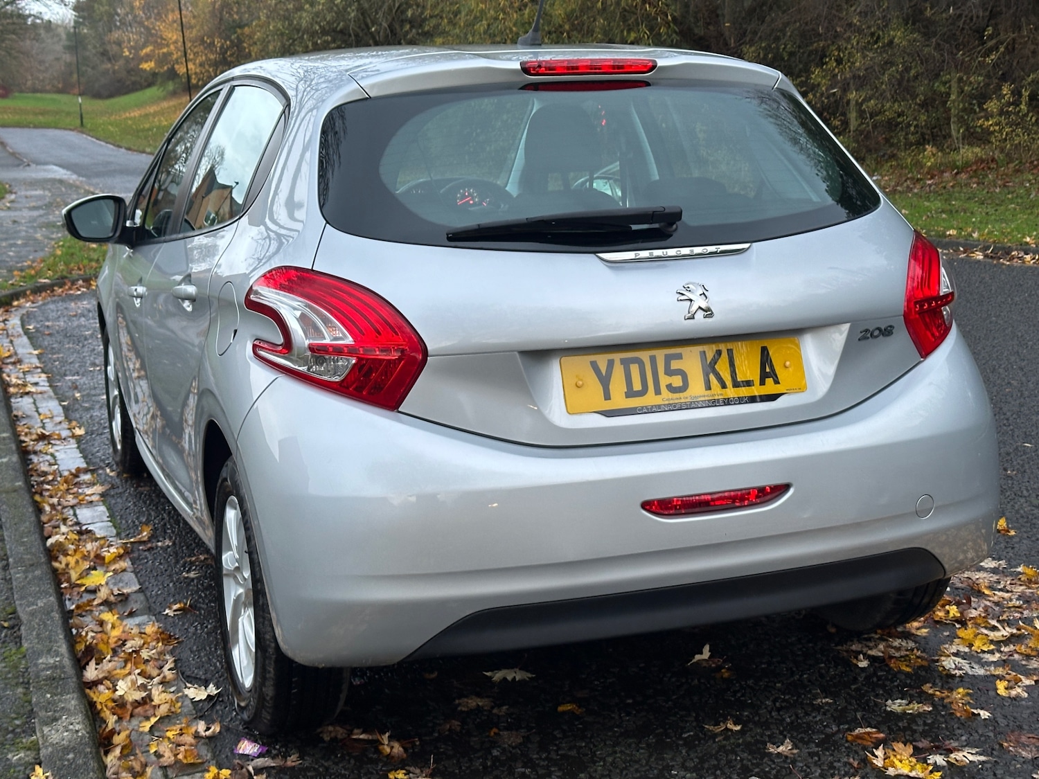 Used Peugeot 208 2015 for sale - 76563912: Photo 27