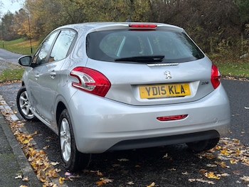 Used Peugeot 208 2015 for sale - 76563912: Photo