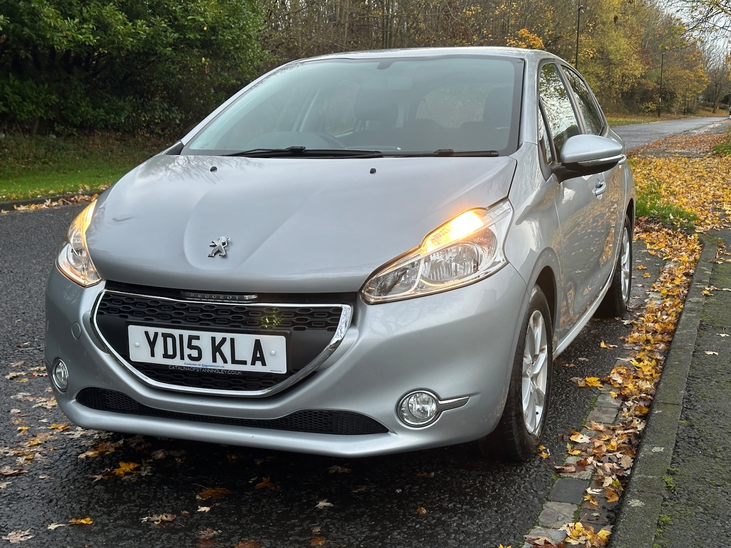 Used Peugeot 208 2015 for sale - 76563912: Photo 5