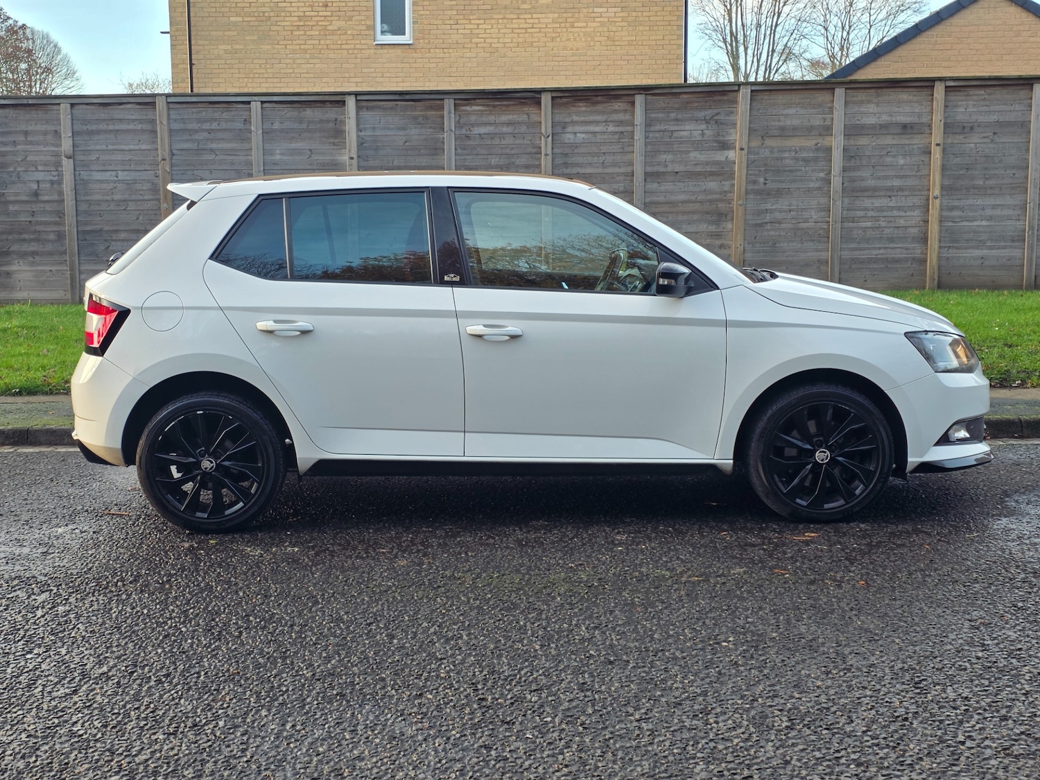 Used Skoda Fabia 2016 for sale - 76935515: Photo 17