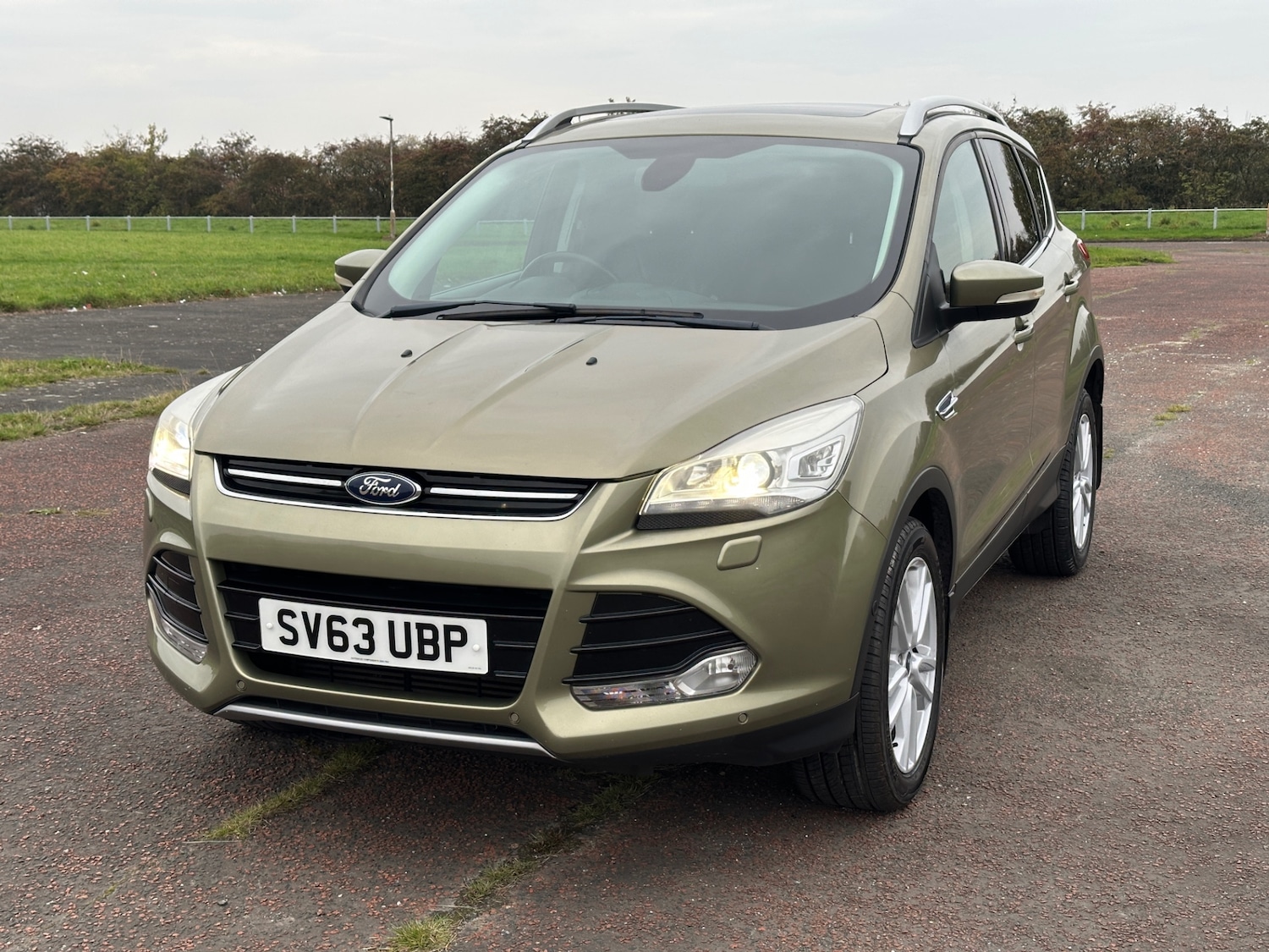 Used Ford Kuga 2013 for sale - 76329650: Photo 3