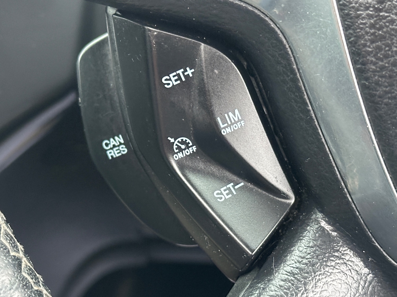 Used Ford Kuga 2013 for sale - 76329650: Photo 45