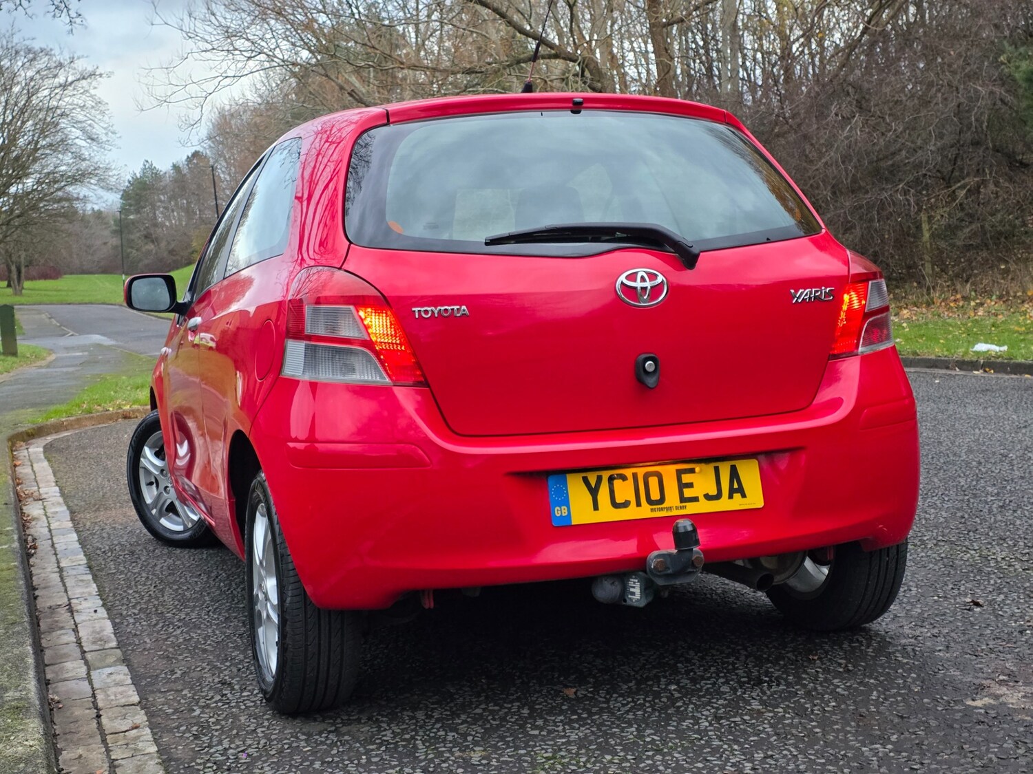 Used Toyota Yaris 2010 for sale - 76939998: Photo 14