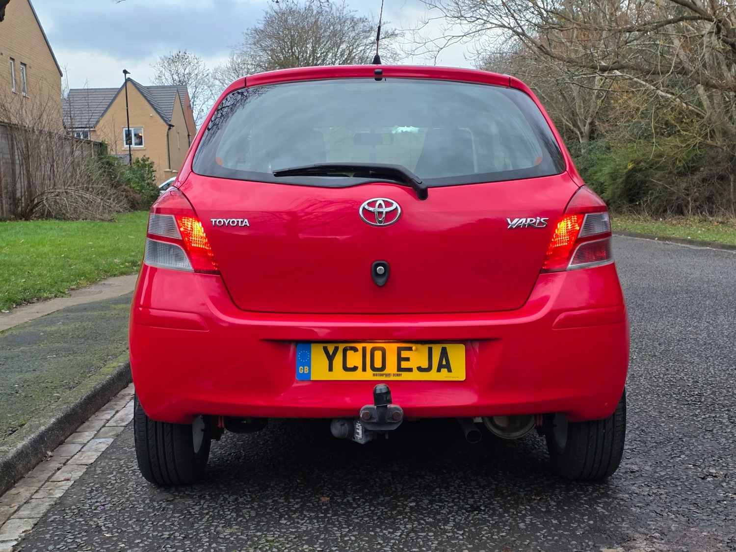 Used Toyota Yaris 2010 for sale - 76939998: Photo 19