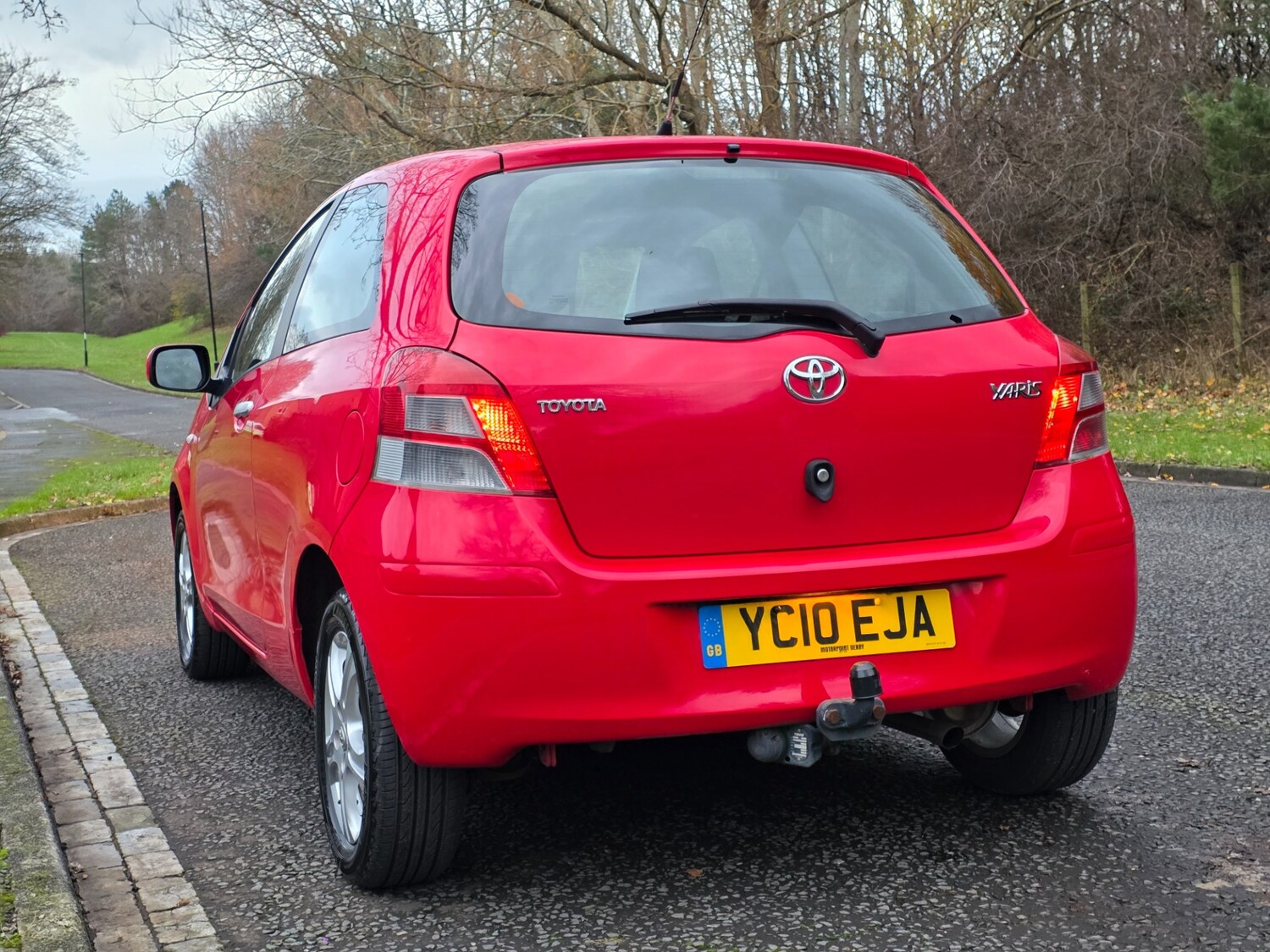 Used Toyota Yaris 2010 for sale - 76939998: Photo 21
