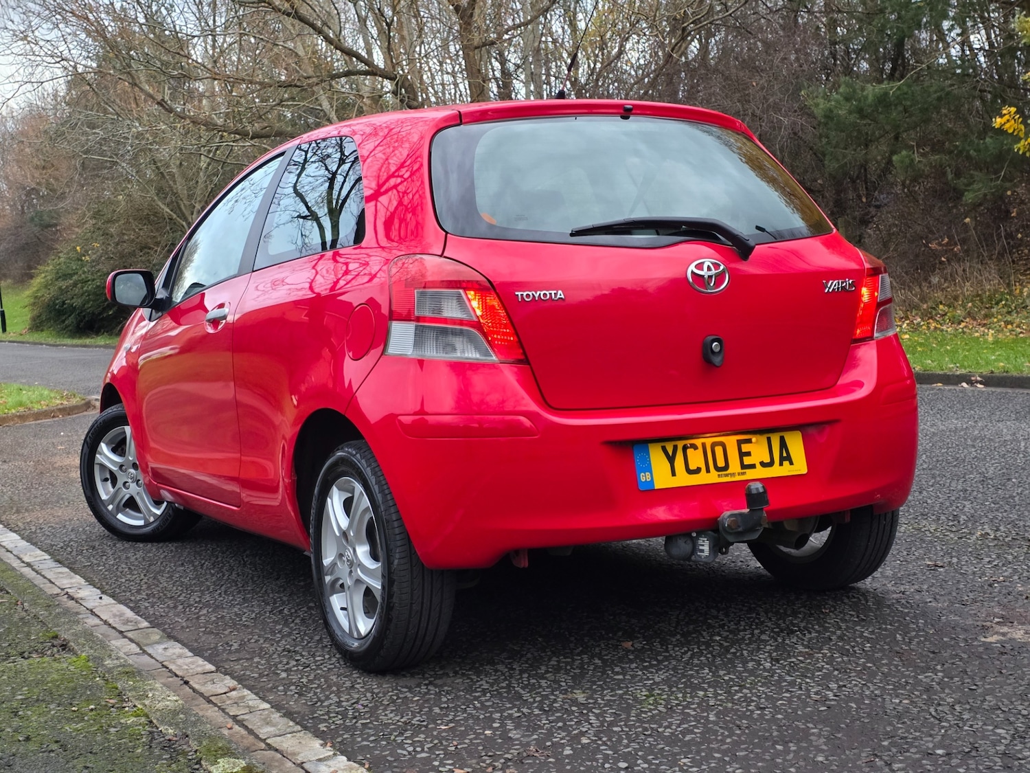 Used Toyota Yaris 2010 for sale - 76939998: Photo 26