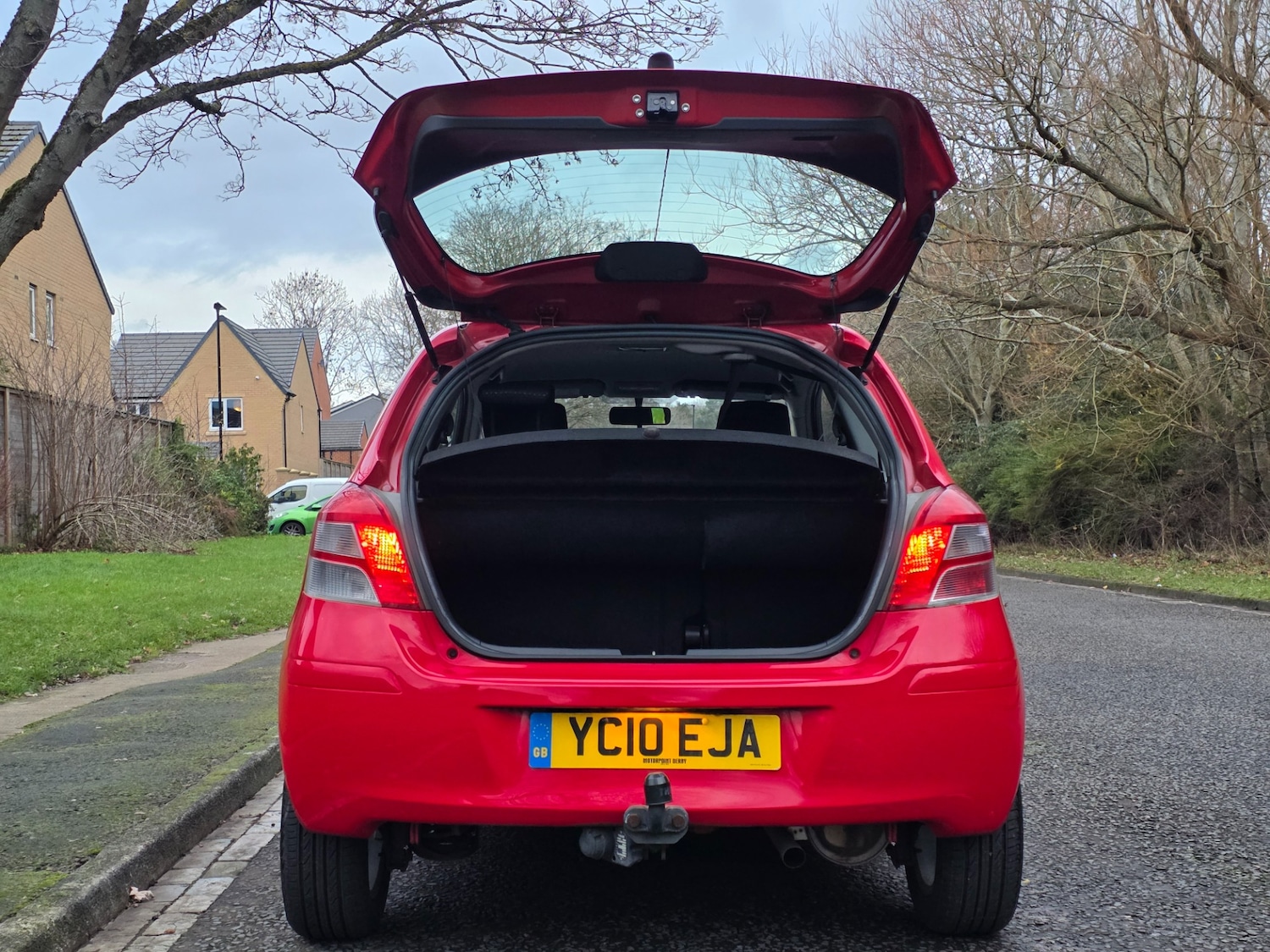 Used Toyota Yaris 2010 for sale - 76939998: Photo 27