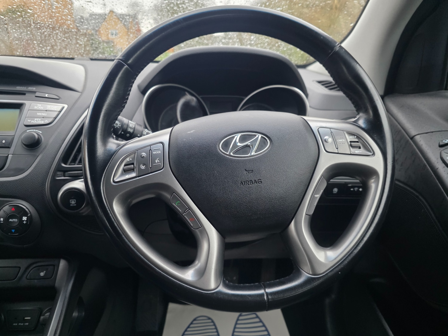 Used Hyundai Ix35 2015 for sale - 77576296: Photo 24