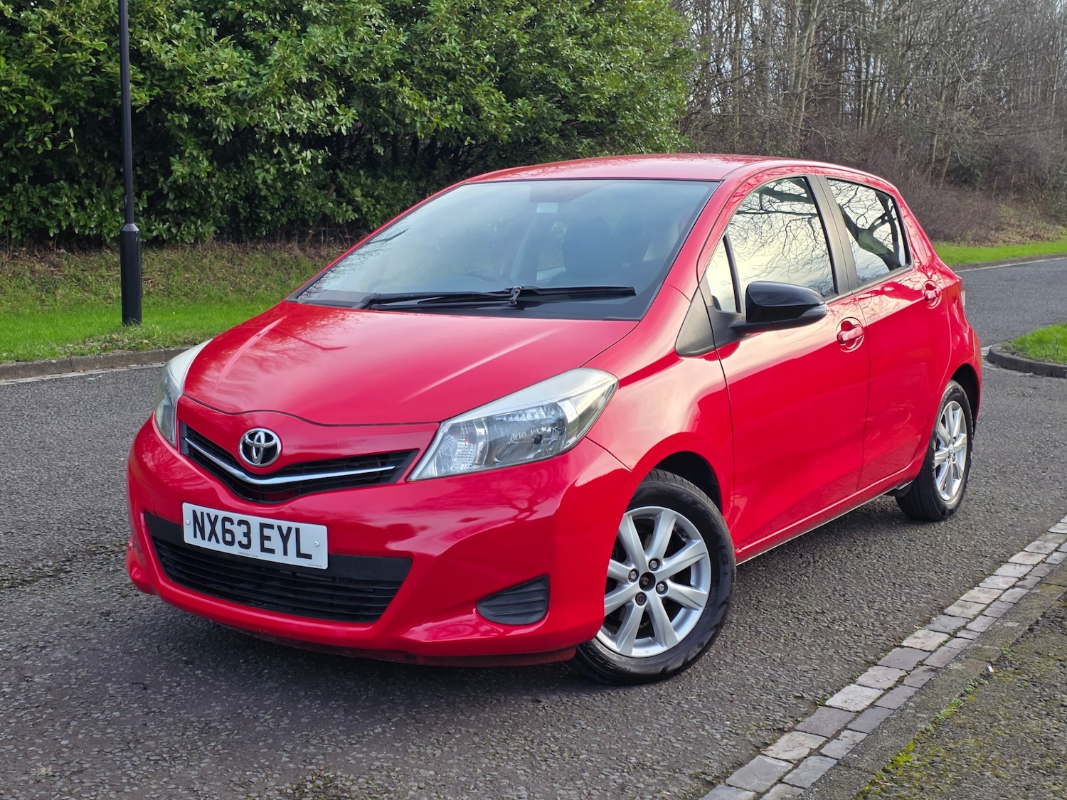 Used Toyota Yaris 2013 for sale - 77823190: Photo 25
