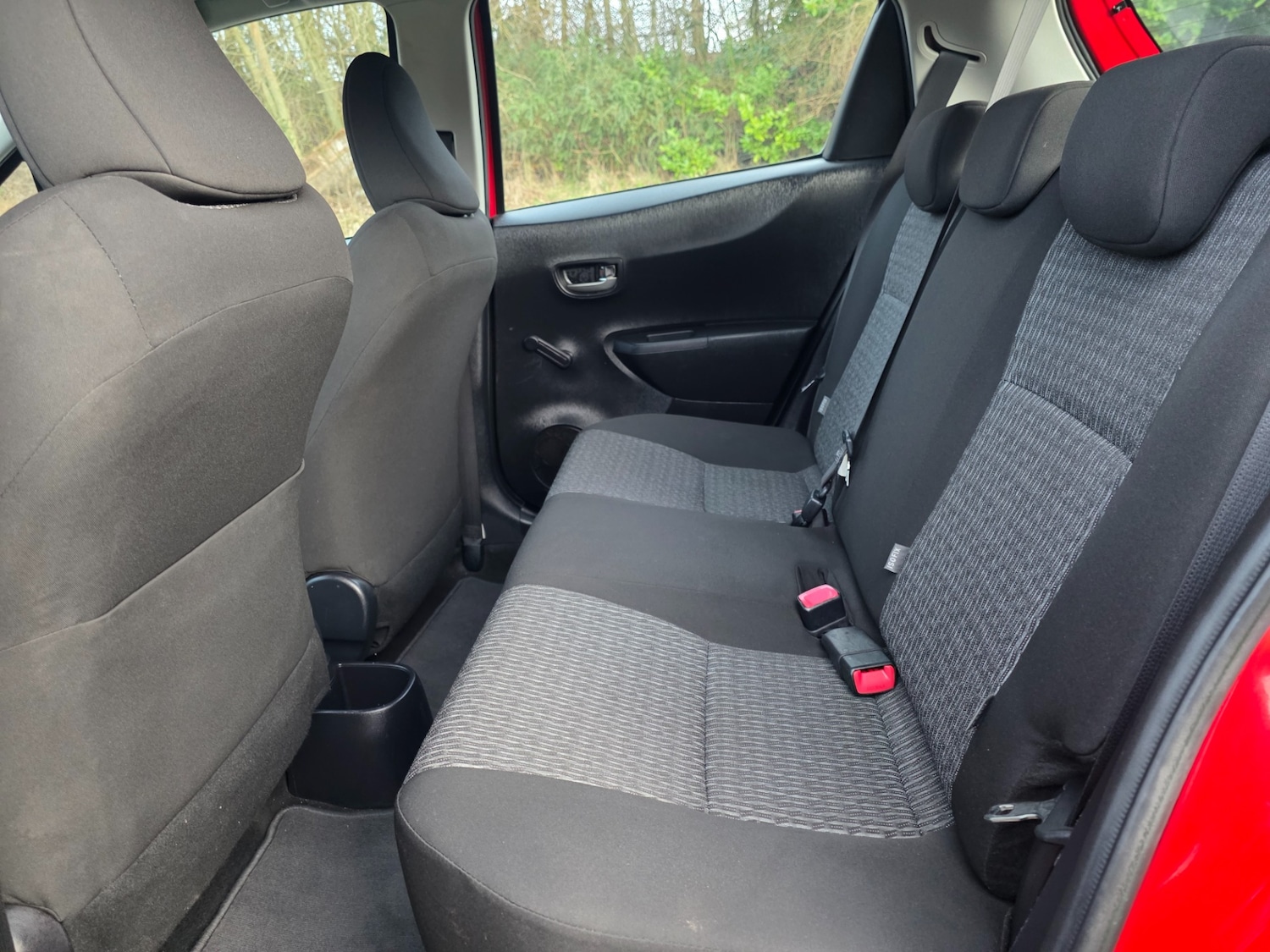 Used Toyota Yaris 2013 for sale - 77823190: Photo 33