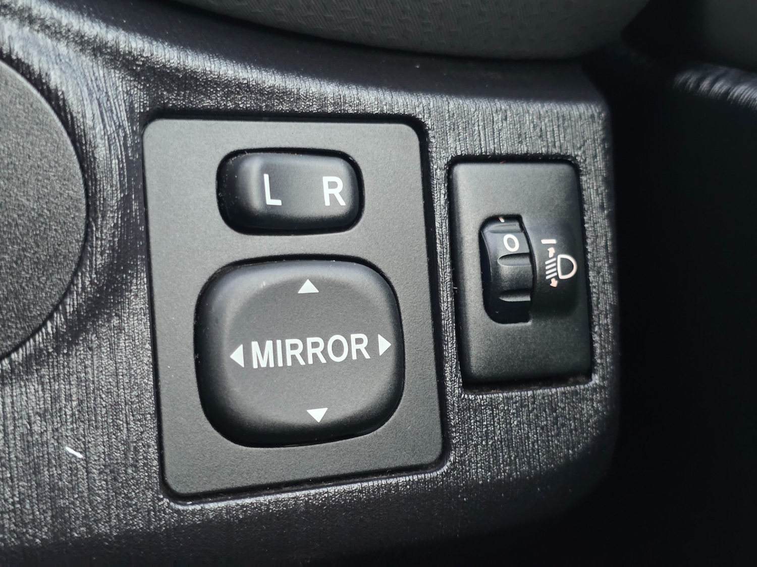 Used Toyota Yaris 2013 for sale - 77823190: Photo 41