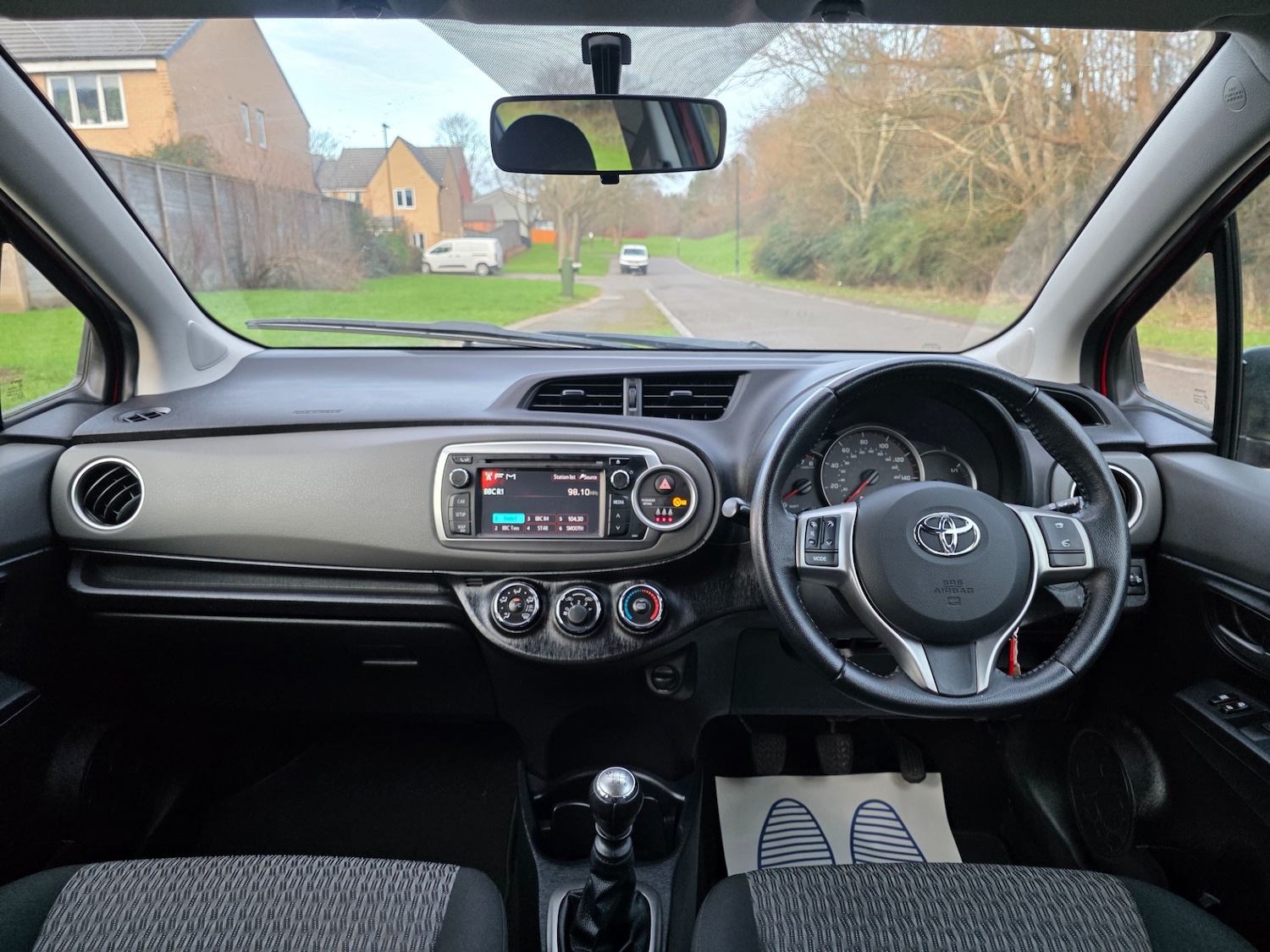 Used Toyota Yaris 2013 for sale - 77823190: Photo 6