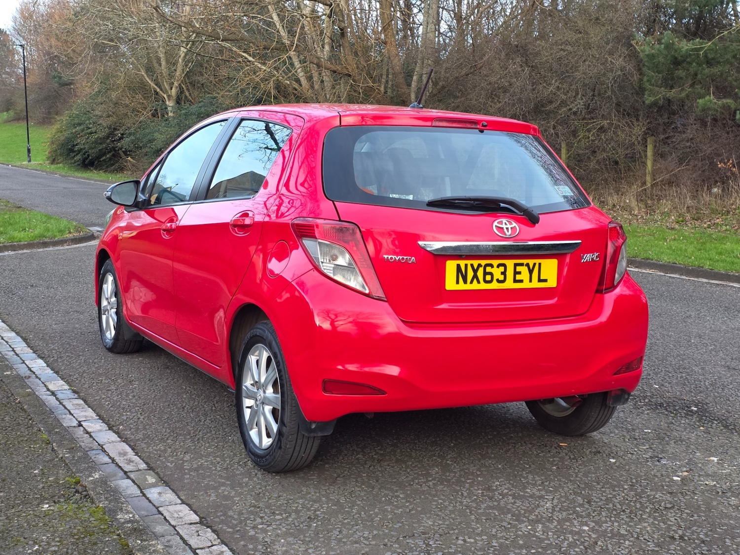 Used Toyota Yaris 2013 for sale - 77823190: Photo 9