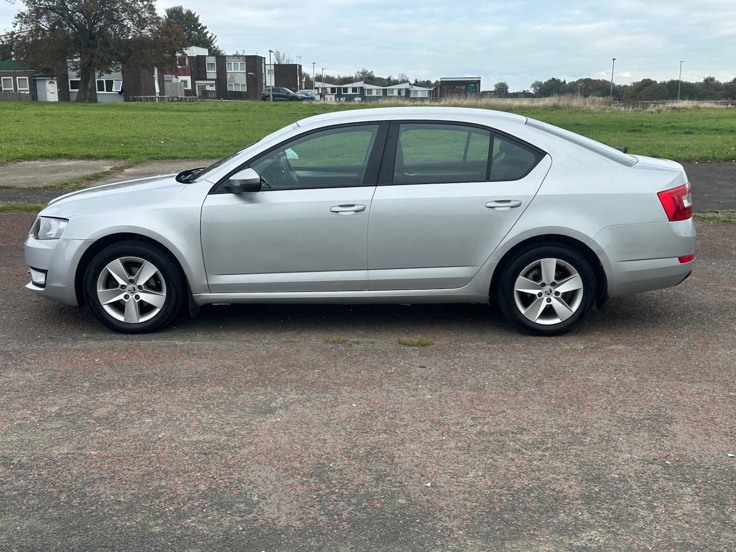 Used Skoda Octavia 2015 for sale - 76329616: Photo 16