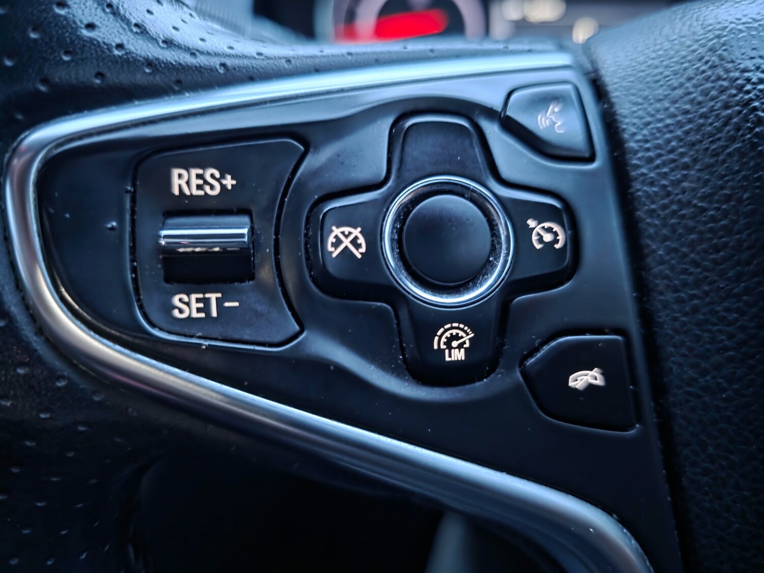 Used Vauxhall Insignia 2014 for sale - 77884485: Photo 39