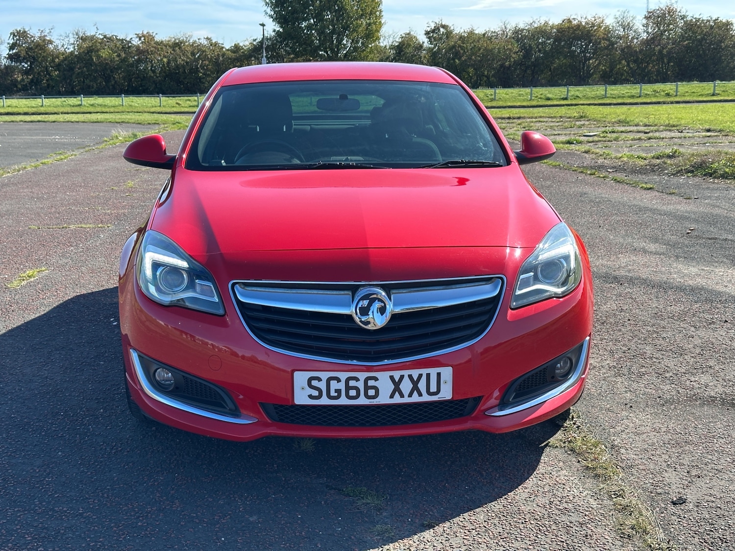 Used Vauxhall Insignia 2016 for sale - 76018648: Photo 2