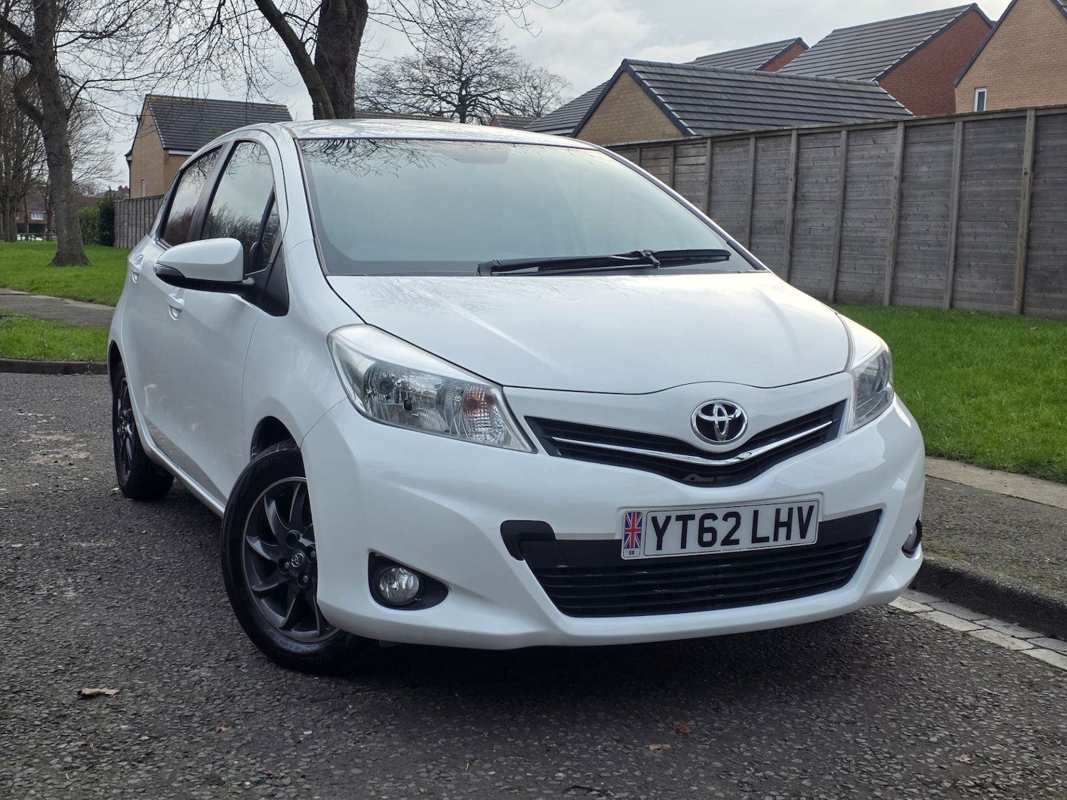 Used Toyota Yaris 2012 for sale - 77599925: Photo 10