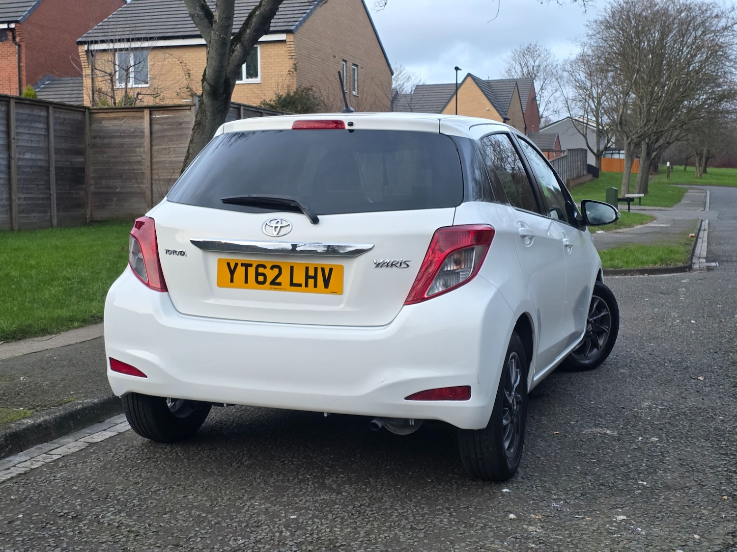 Used Toyota Yaris 2012 for sale - 77599925: Photo 20