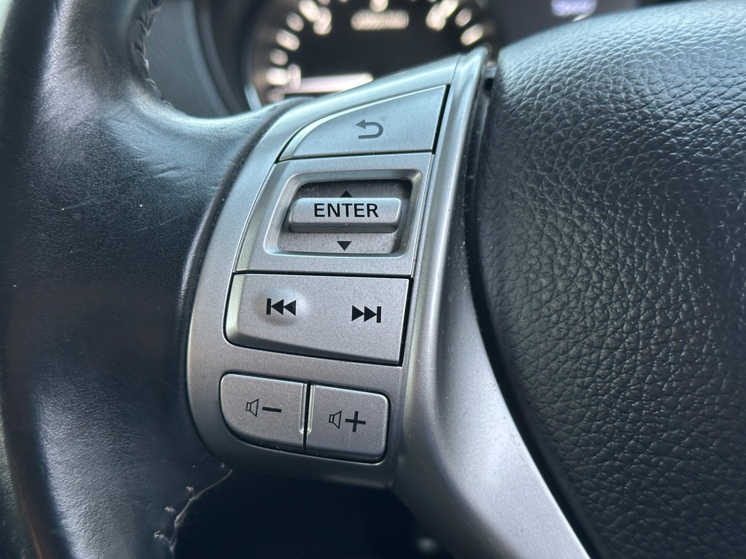 Used Nissan Qashqai 2014 for sale - 76699636: Photo 40