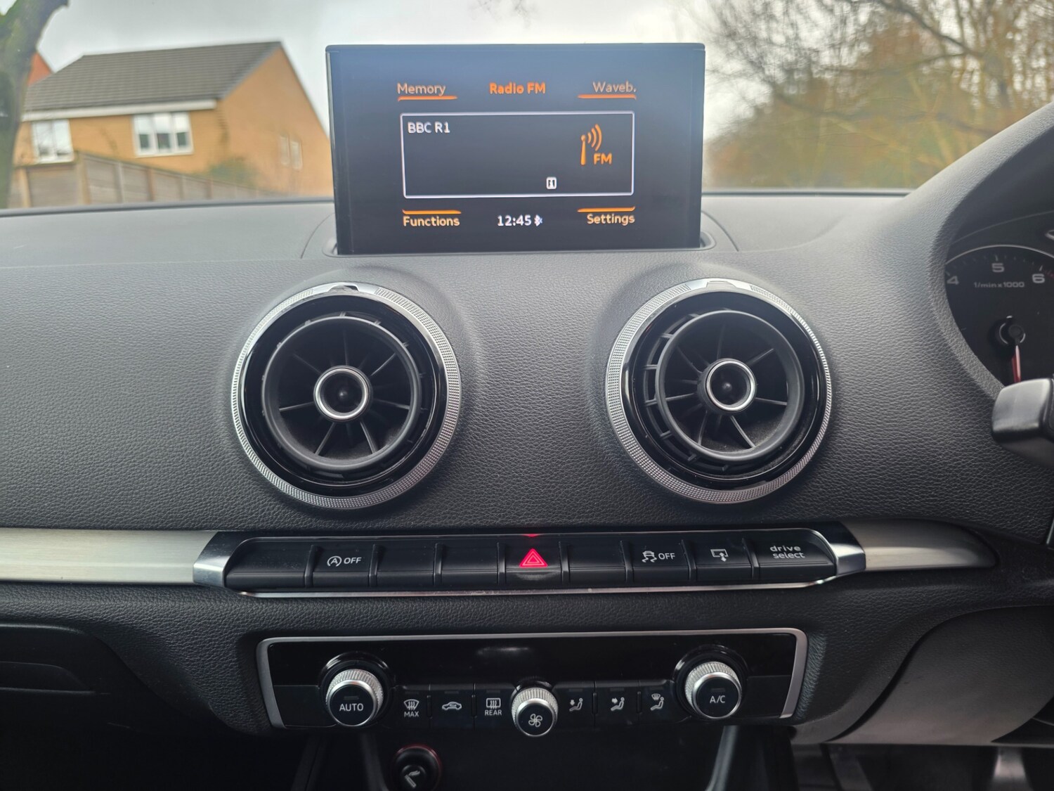 Used Audi A3 2014 for sale - 77511893: Photo 11