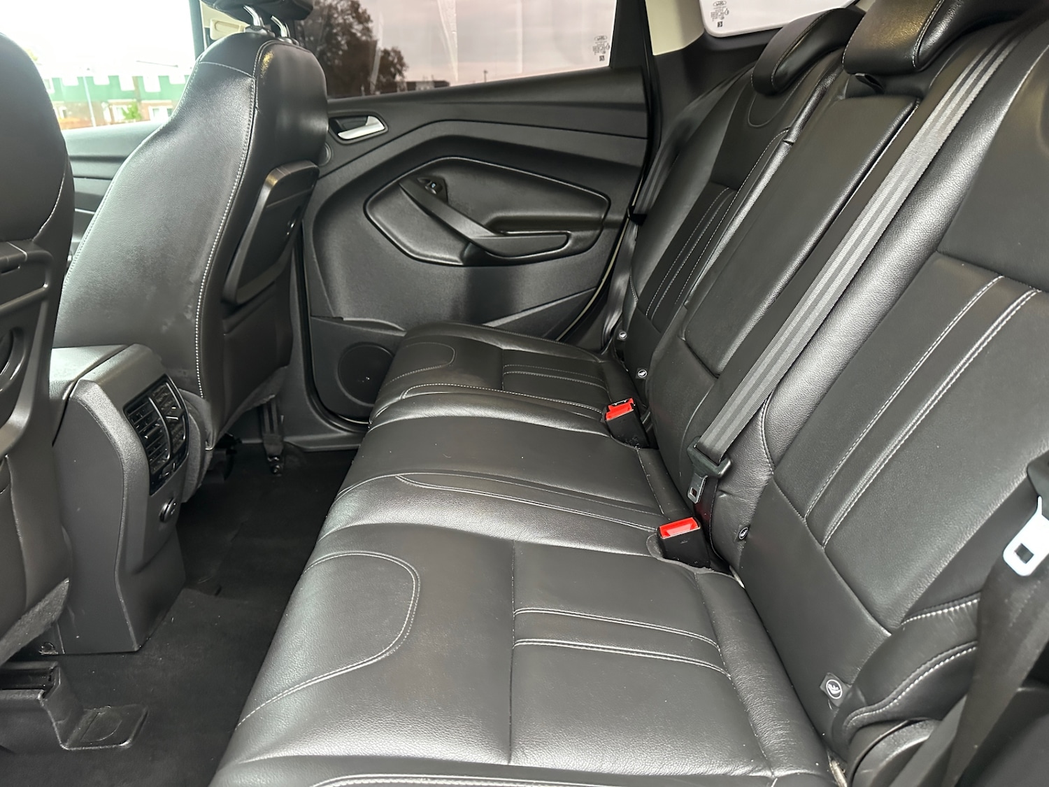 Used Ford Kuga 2015 for sale - 77043154: Photo 33