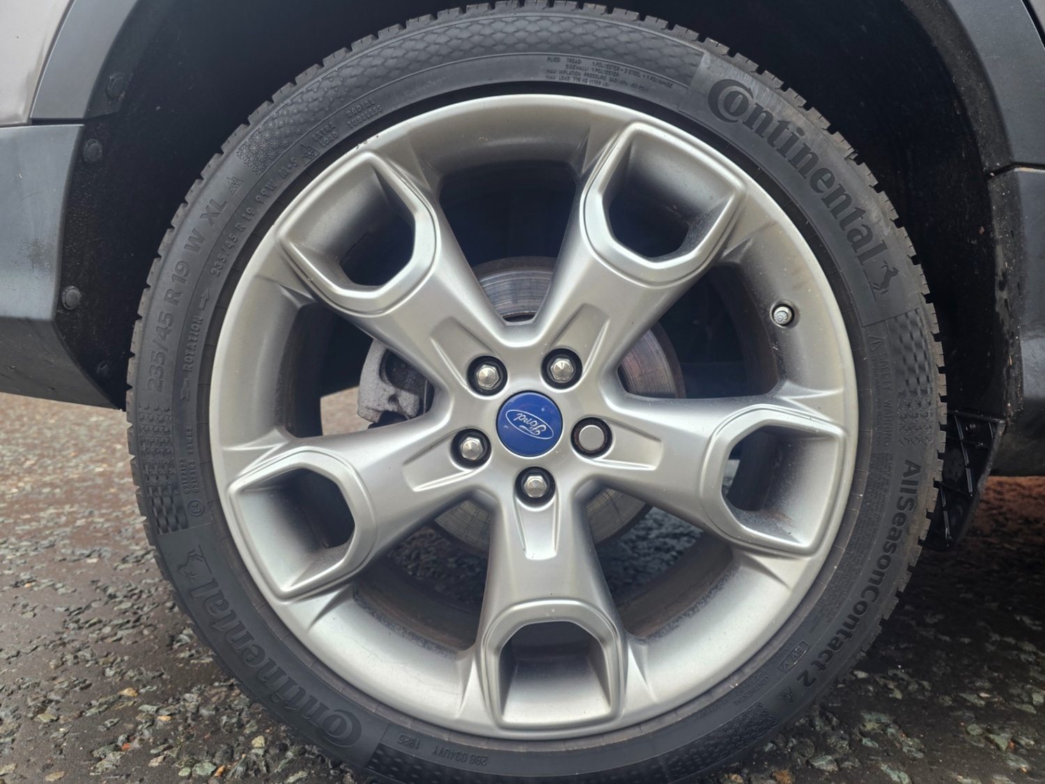 Used Ford Kuga 2015 for sale - 77043154: Photo 40