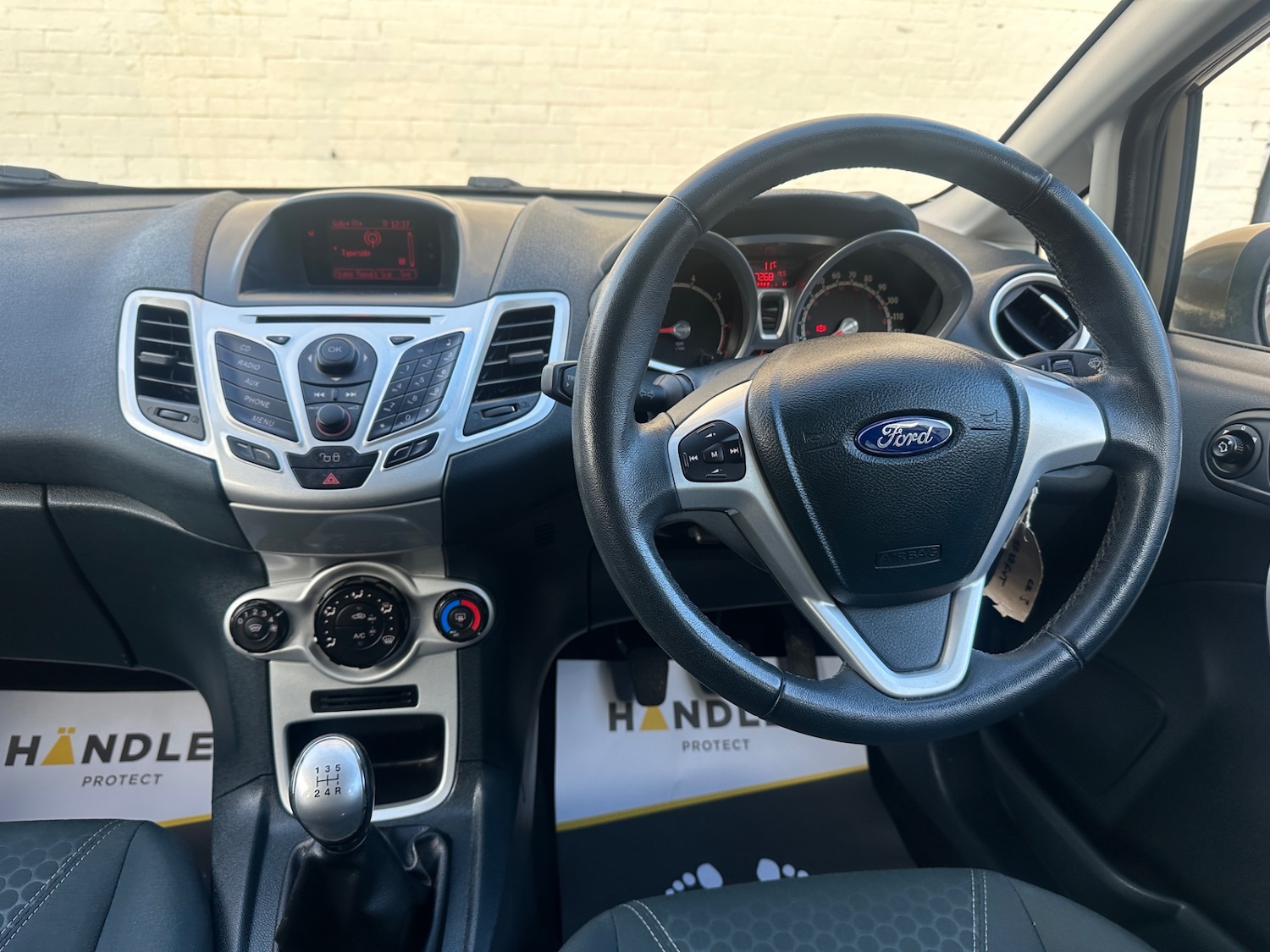 Used Ford Fiesta 2012 for sale - 76445909: Photo 28