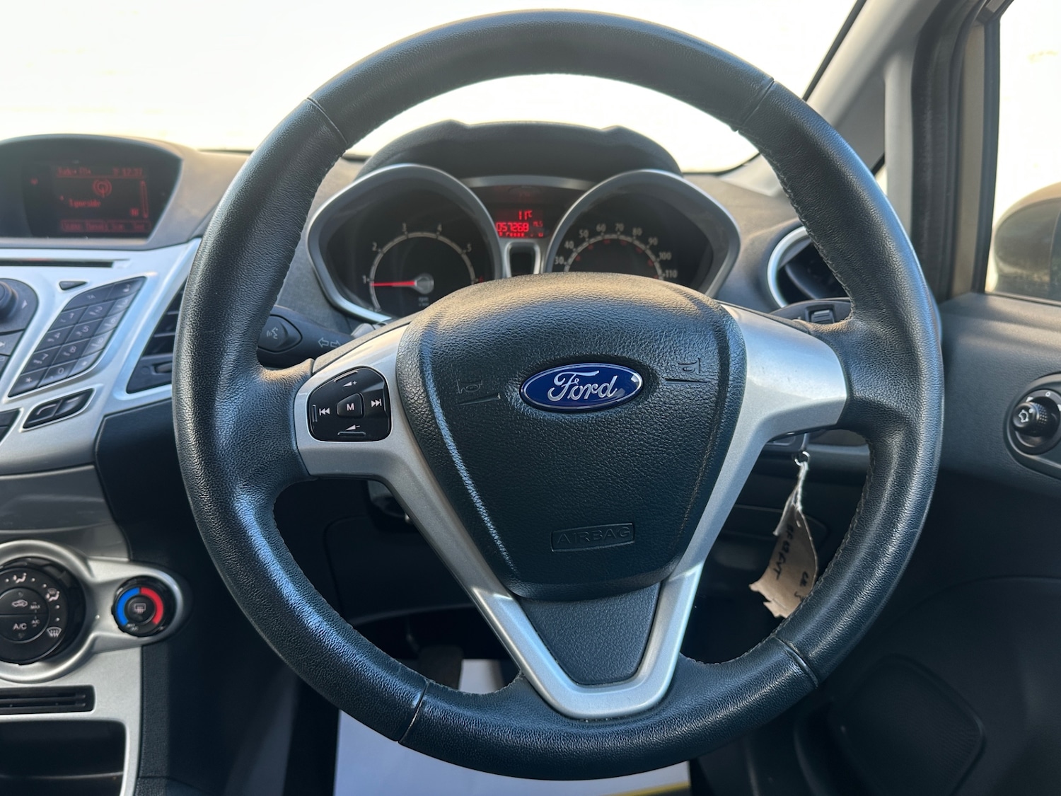 Used Ford Fiesta 2012 for sale - 76445909: Photo 30