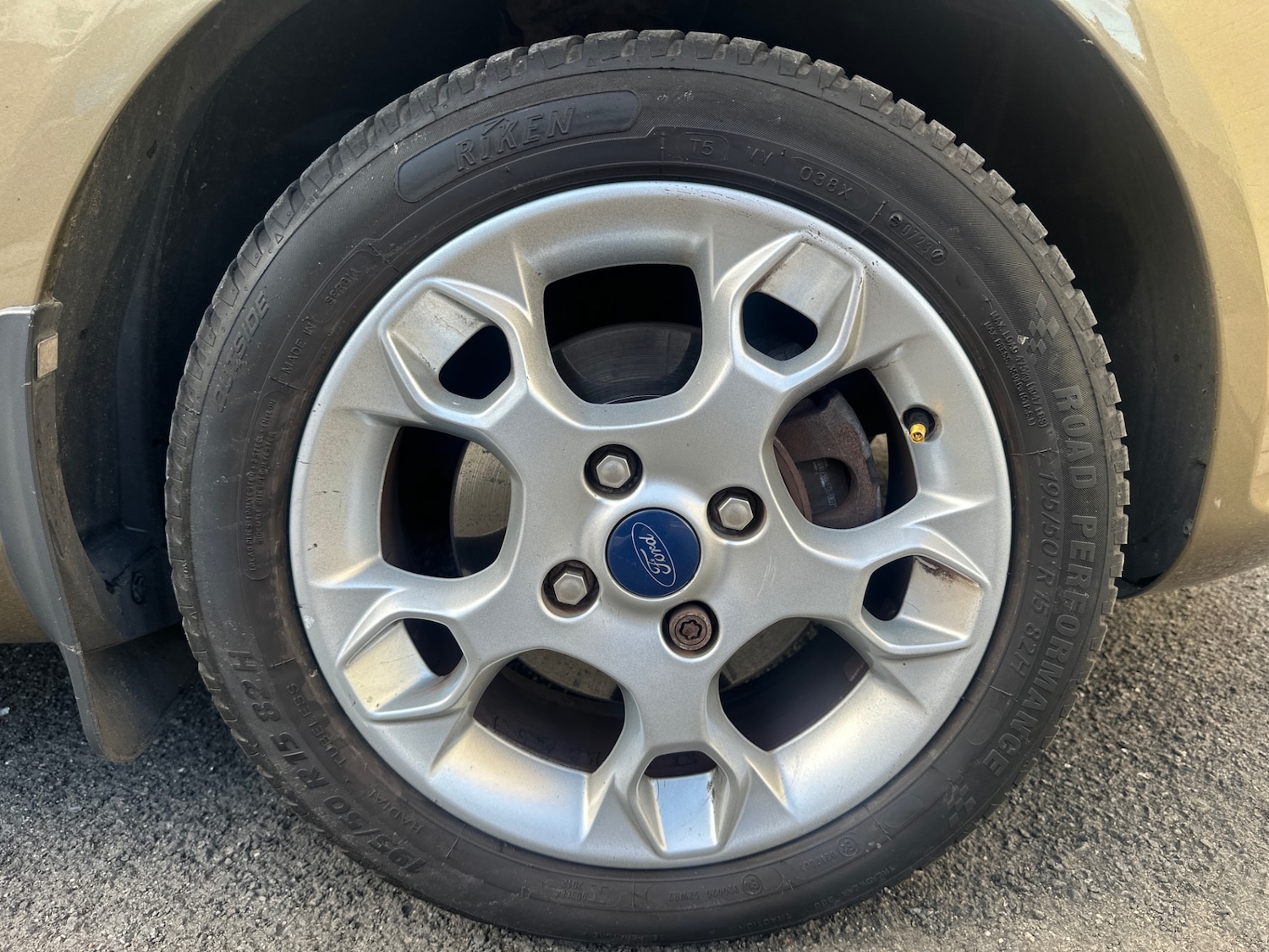 Used Ford Fiesta 2012 for sale - 76445909: Photo 38