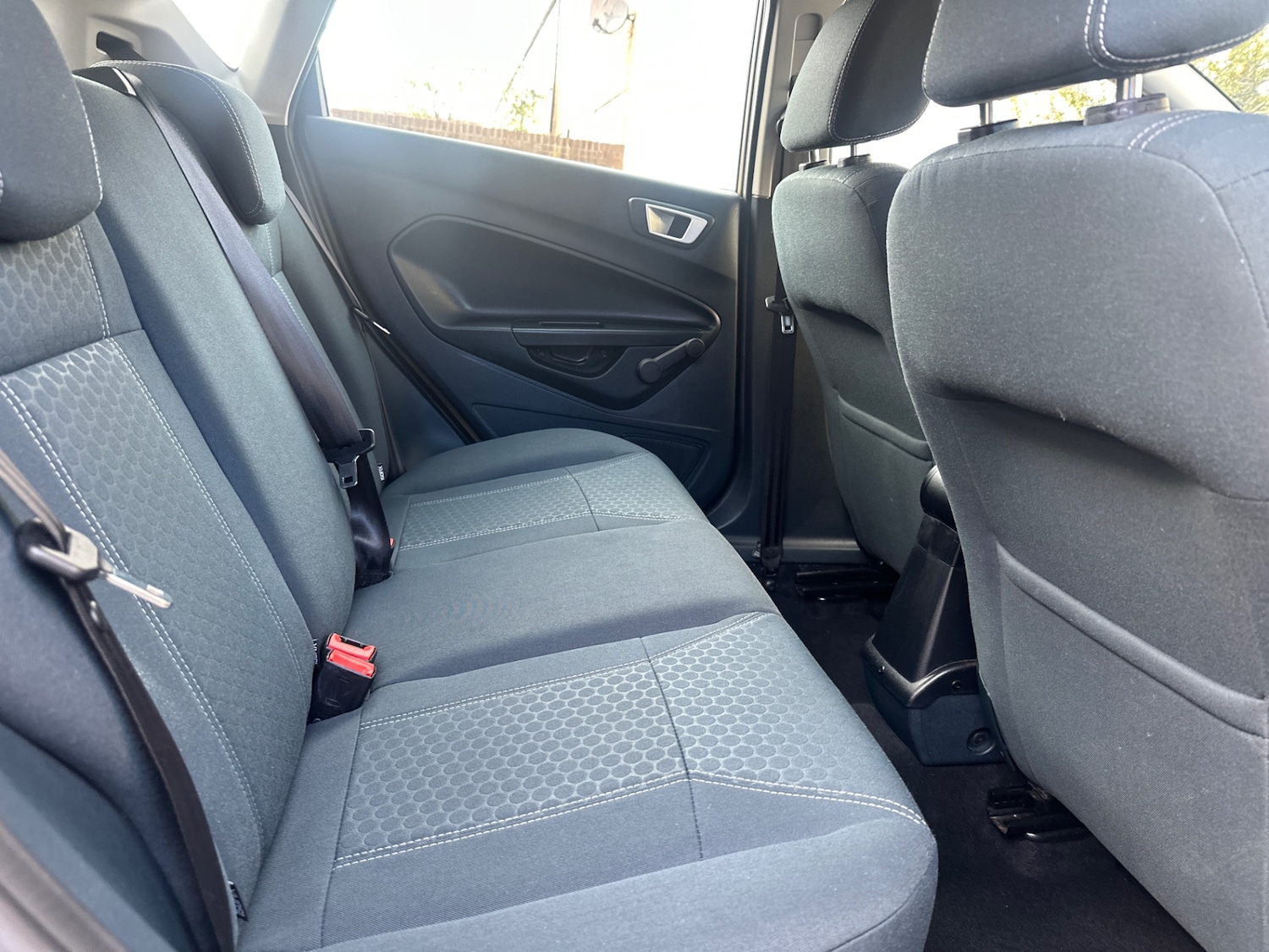 Used Ford Fiesta 2012 for sale - 76445909: Photo 39