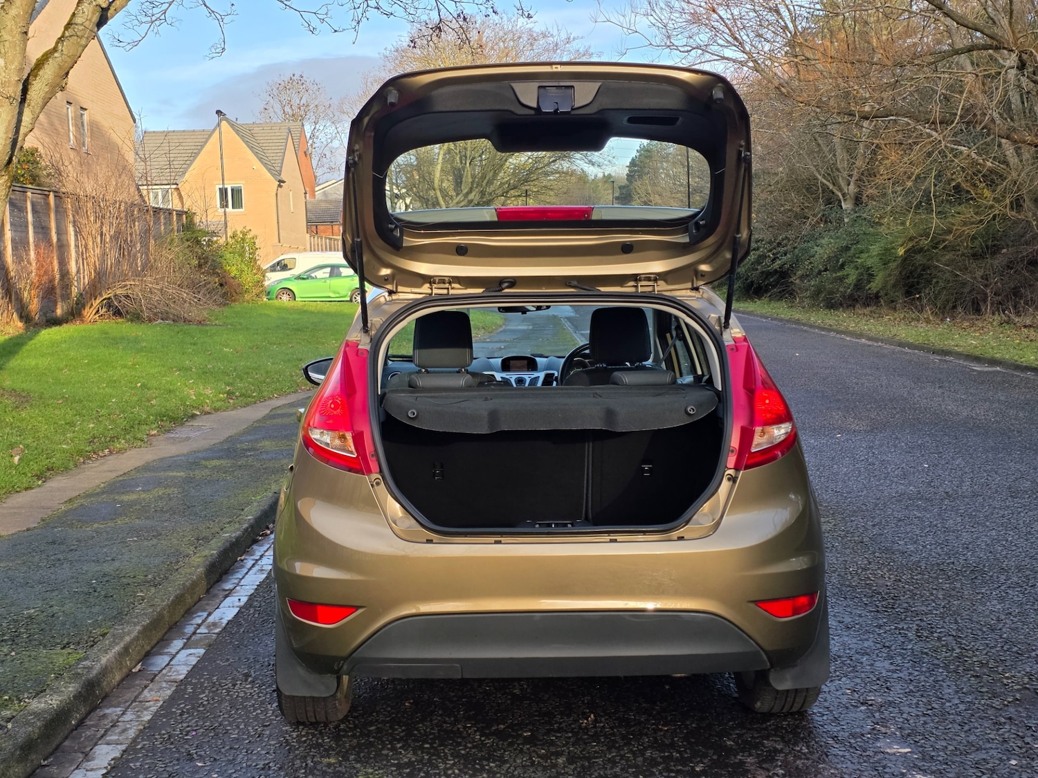 Used Ford Fiesta 2012 for sale - 76445909: Photo 48