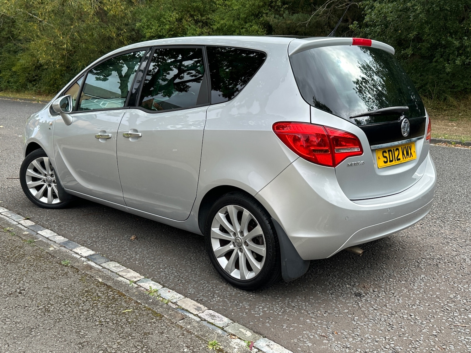 Vehicle 21