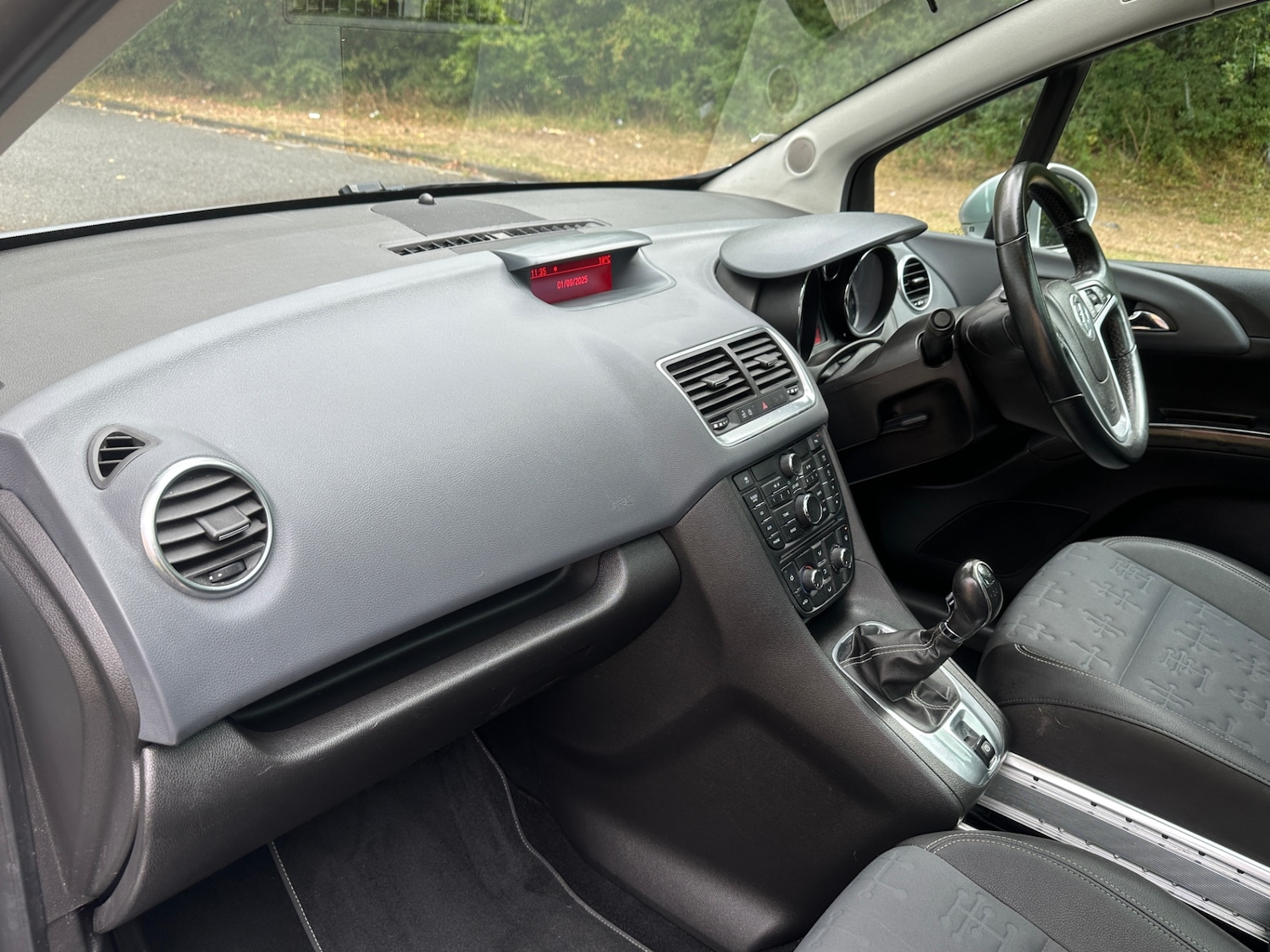 Vehicle 24