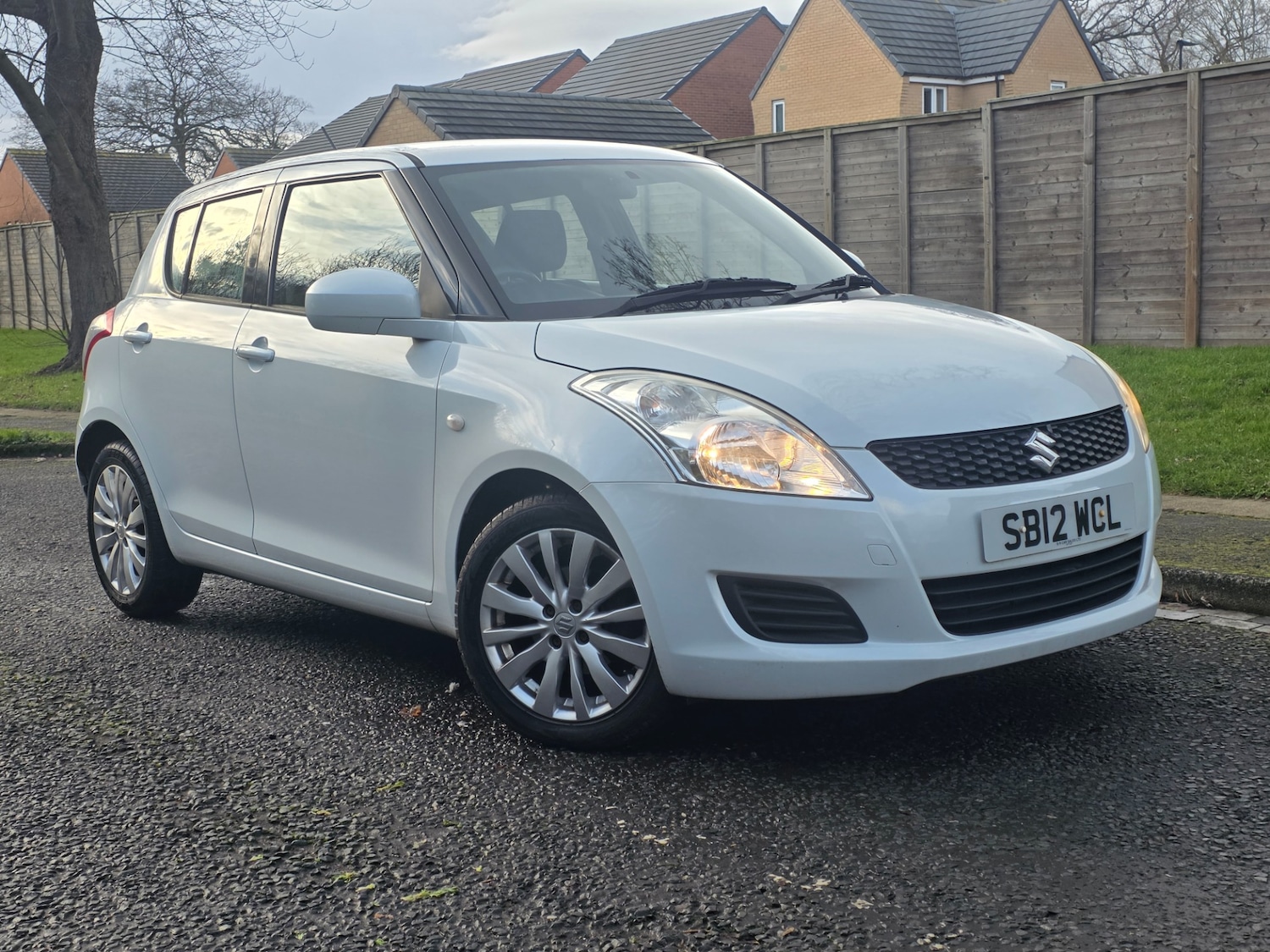 Used Suzuki Swift 2012 for sale - 77205146: Photo 18
