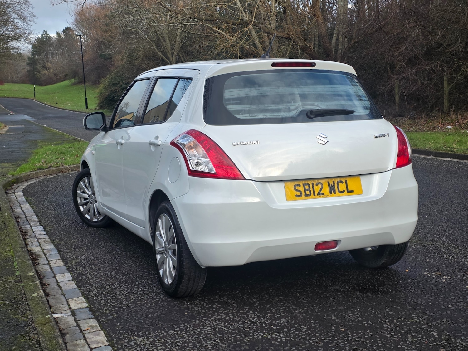 Used Suzuki Swift 2012 for sale - 77205146: Photo 24