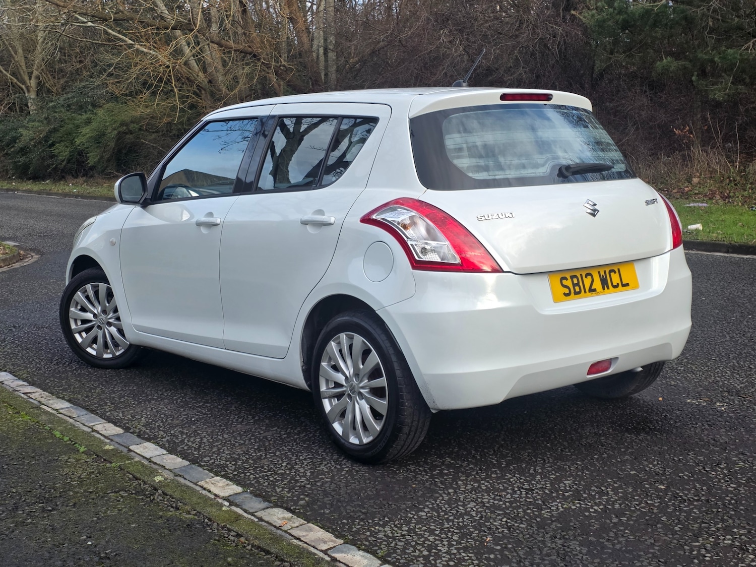 Used Suzuki Swift 2012 for sale - 77205146: Photo 26