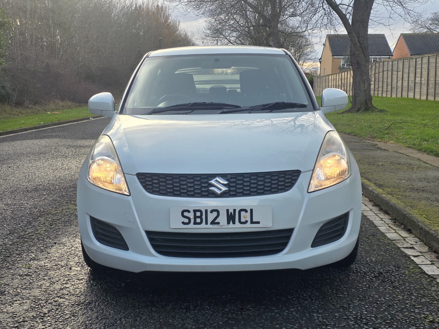 Used Suzuki Swift 2012 for sale - 77205146: Photo 3