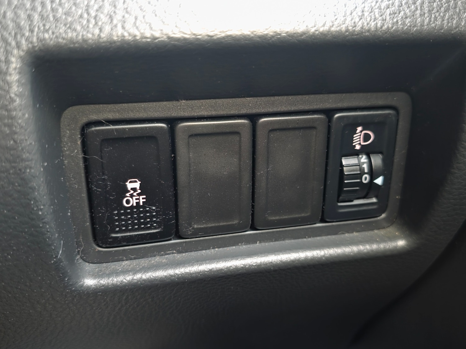 Used Suzuki Swift 2012 for sale - 77205146: Photo 36