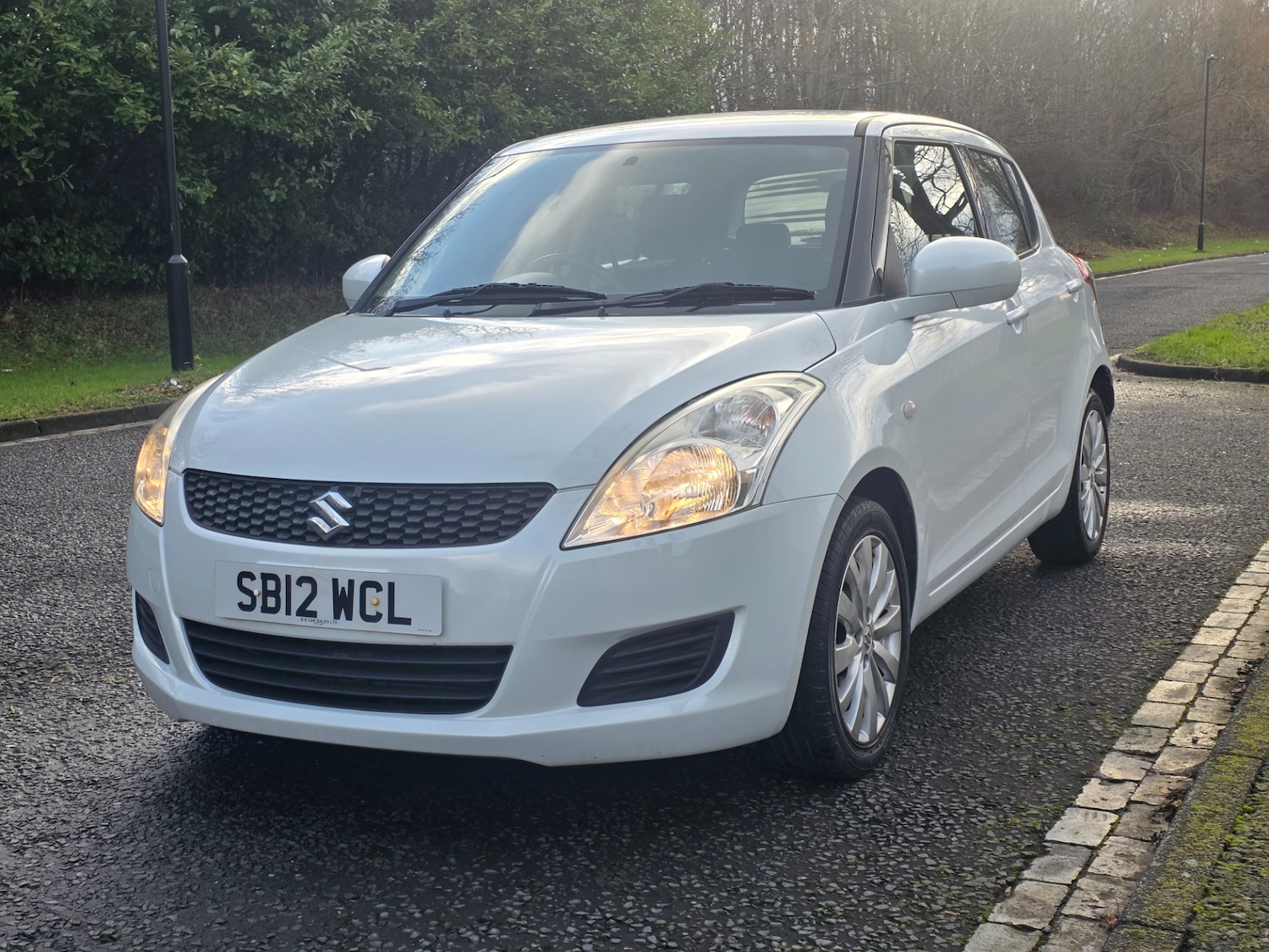 Used Suzuki Swift 2012 for sale - 77205146: Photo 5