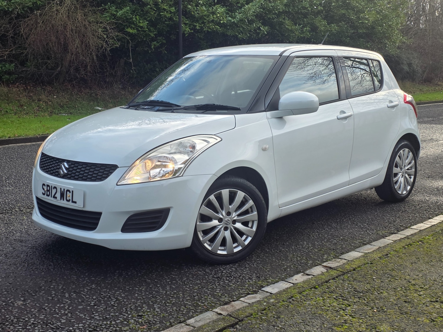 Used Suzuki Swift 2012 for sale - 77205146: Photo 8