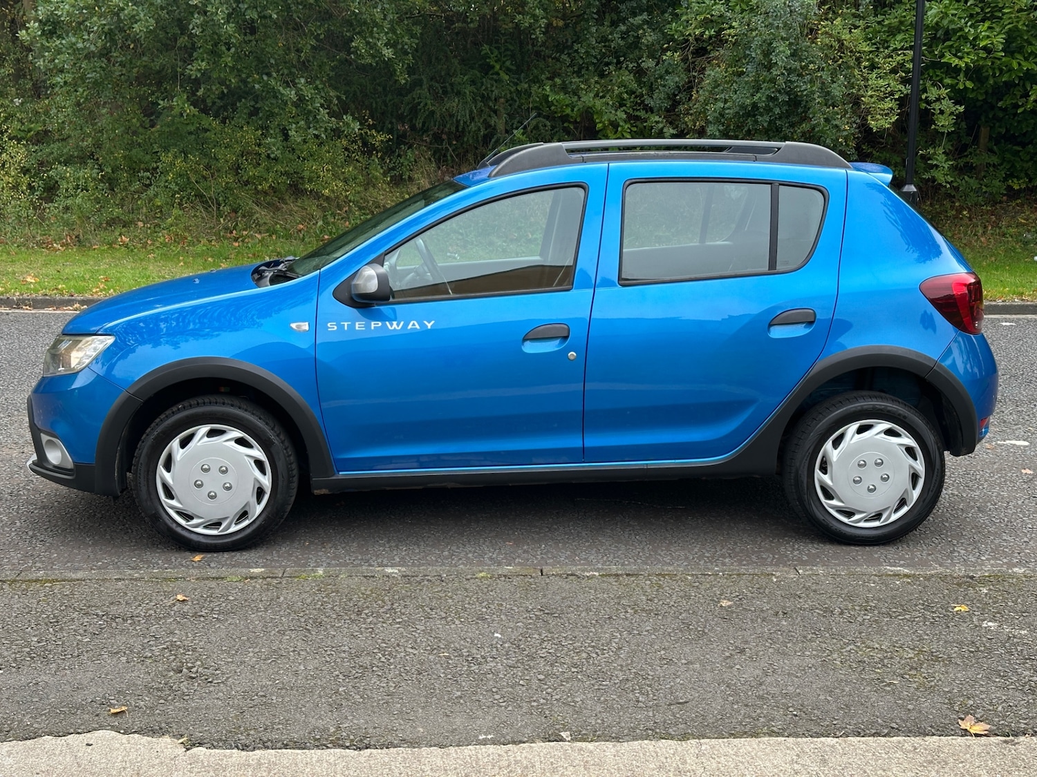 Used Dacia Sandero Stepway 2017 for sale - 76225431: Photo 10