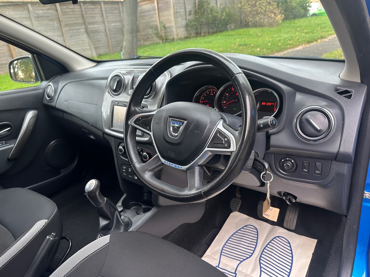 Used Dacia Sandero Stepway 2017 for sale - 76225431: Photo 19